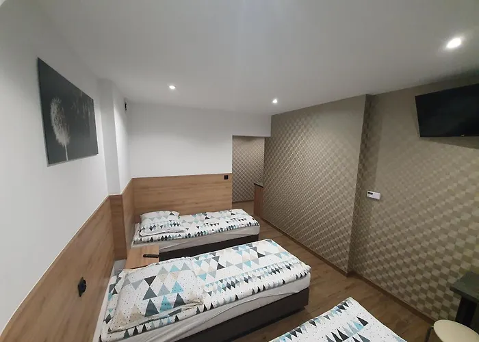 Zacisze I Gastronomia * אולשטין