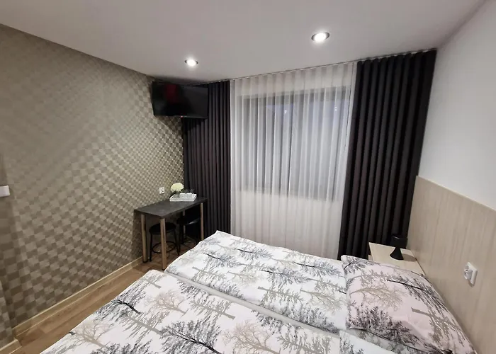 Zacisze I Gastronomia אולשטין